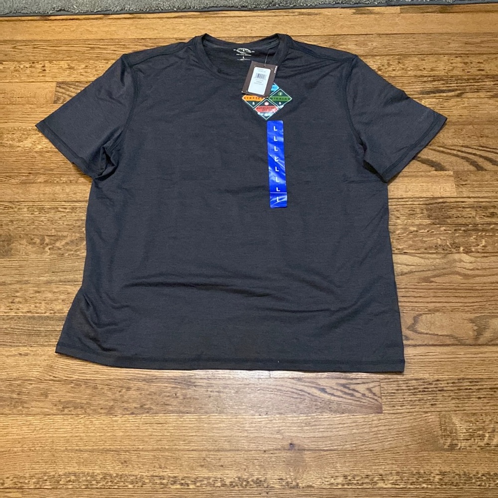 Black tee